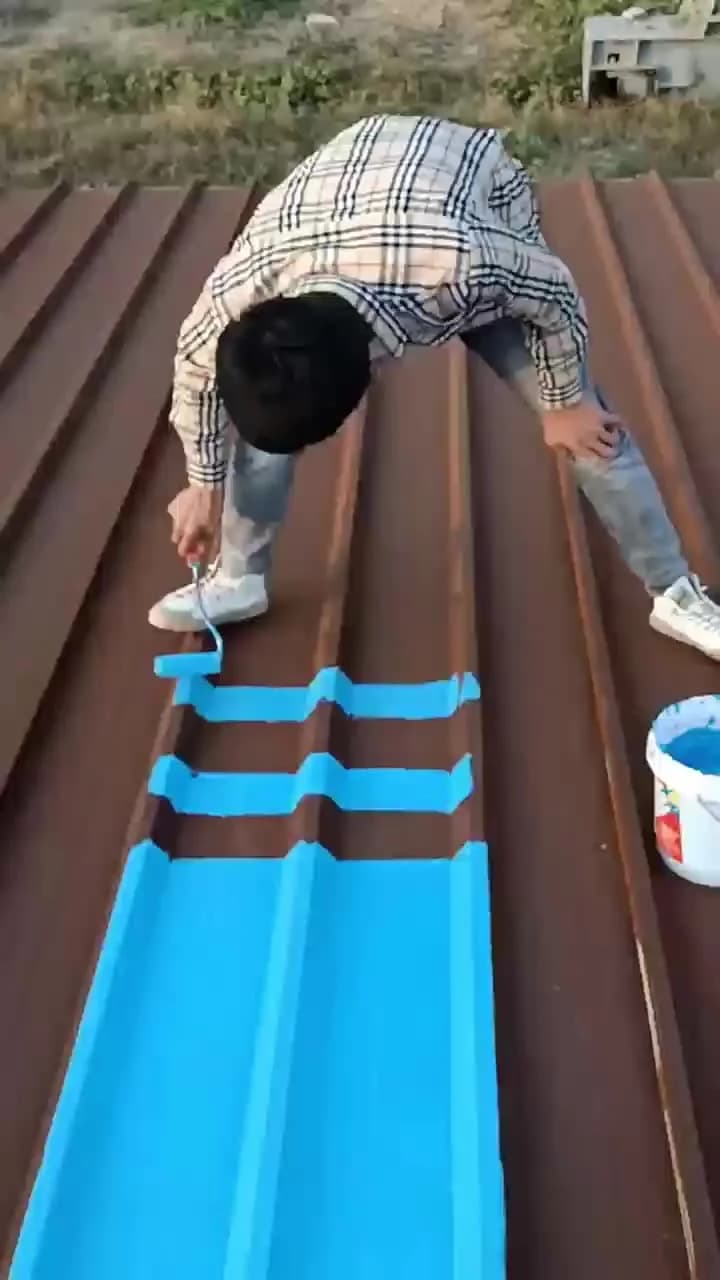 Metal Roof Renovation Paint, Rust-Inhibiting - 2